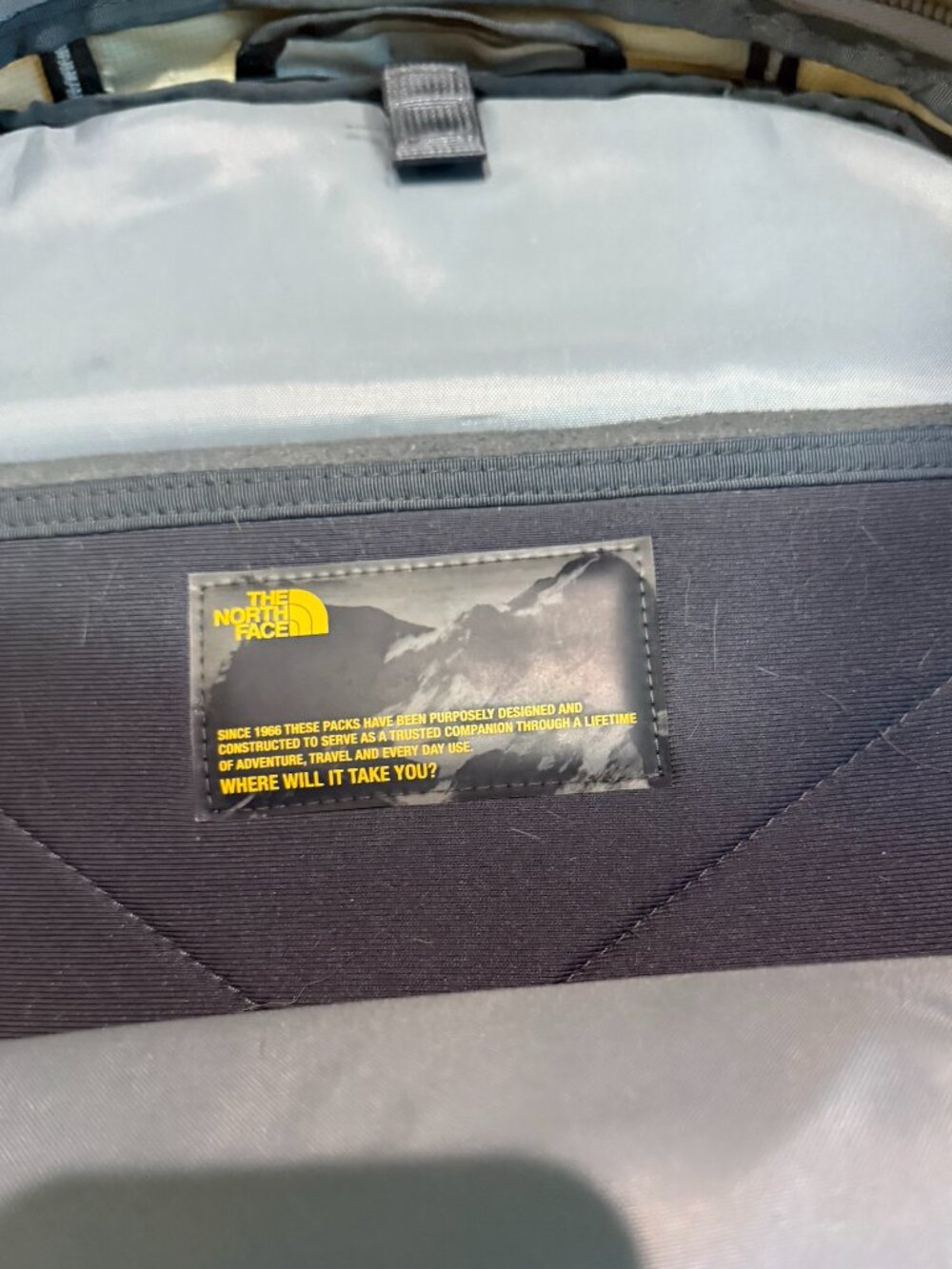 The North Face Borealis Flex Vent Backpack Book Bag Laptop Gray Teal Hiking - Picture 10 of 15